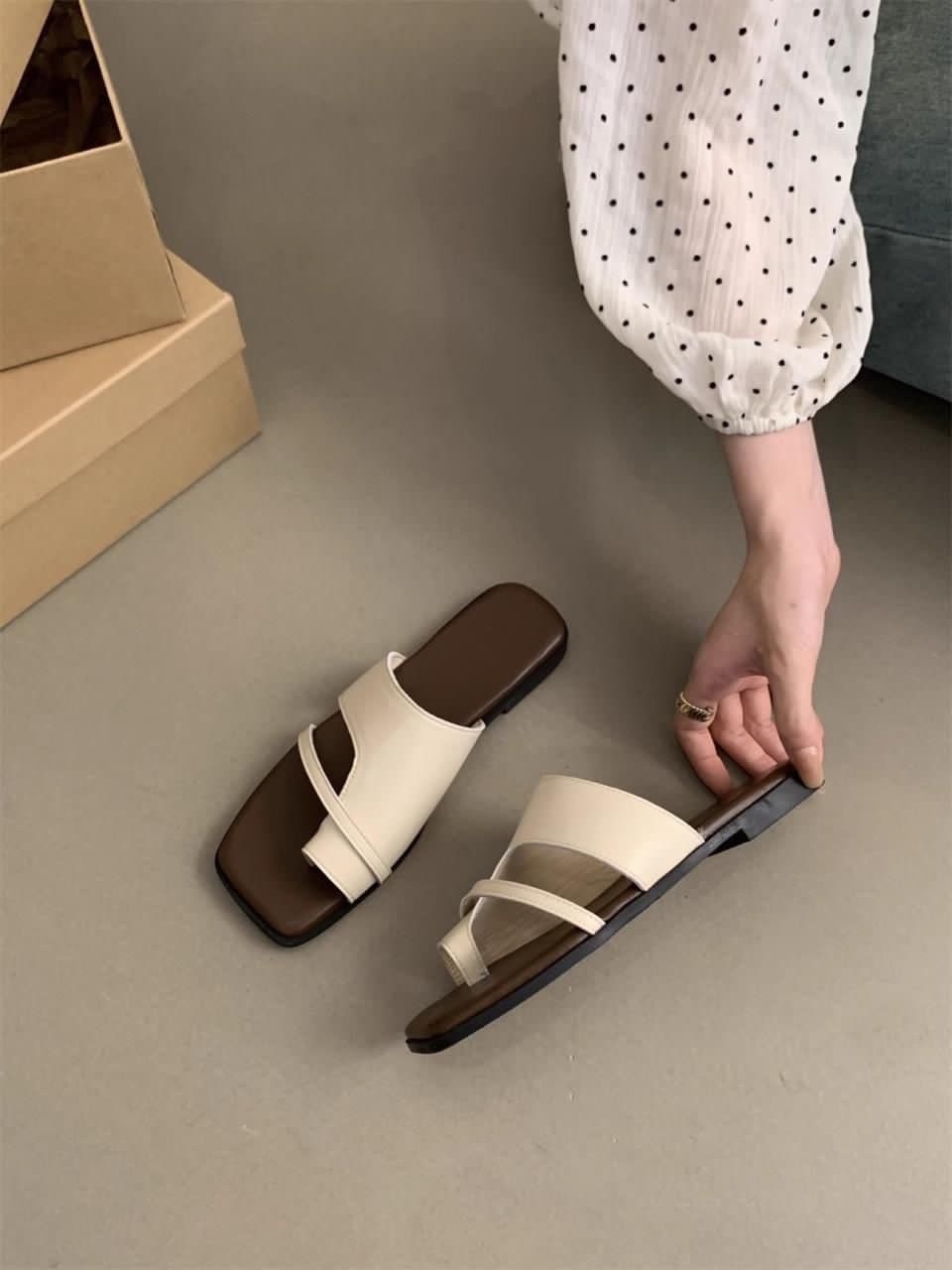 ,шлепанцы женские,модные шлепанцы,босоножки на плоской подошве, женская