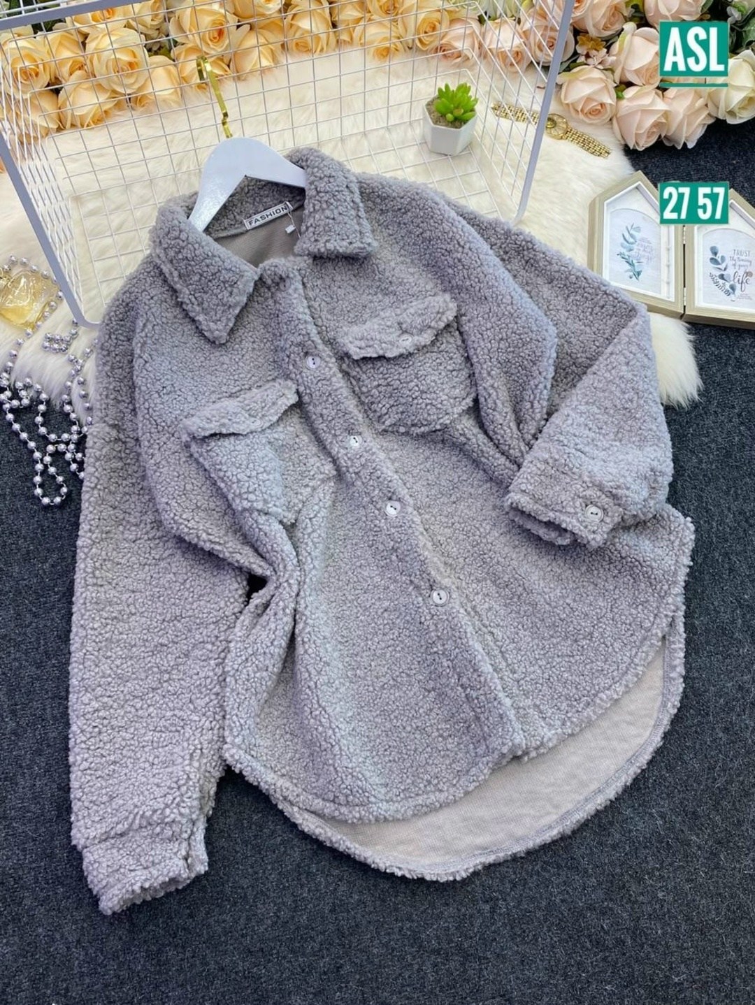 пальто барашек,куртка стильная,демисезонная куртка,куртка барашек,кофта теплая