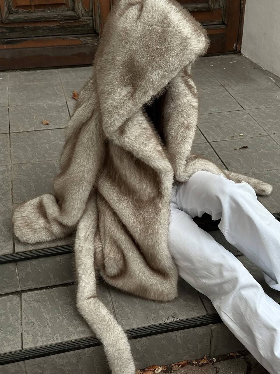 шуба искусственная,шуба с капюшоном,эко шуба,шуба белая норка,шуба из экомеха