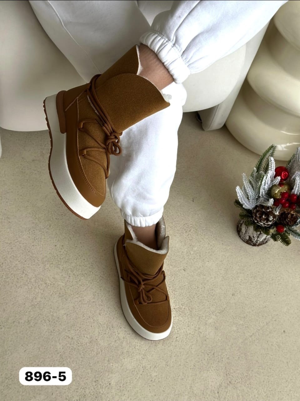 ботинка женские зимние,,зимняя женская ,женские угги,угги зимние женские