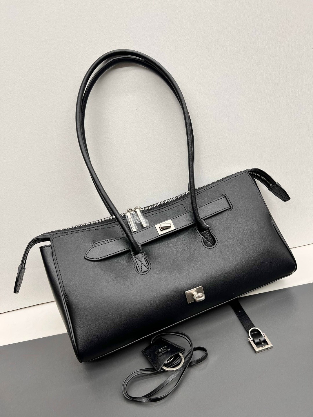 balenciaga сумка,сумка balenciaga из высококачественной эко кожи,сумка,сумка женская,сумка тоут через плечо большая в стиле balenciaga