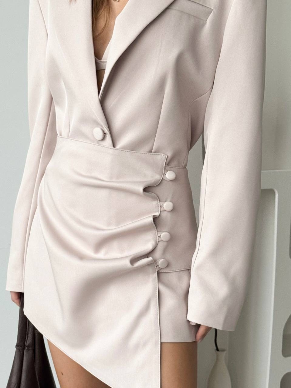 платье жакет бежевое,платье пиджак,жакет на платье,бежевое платье-пиджак,женское платье