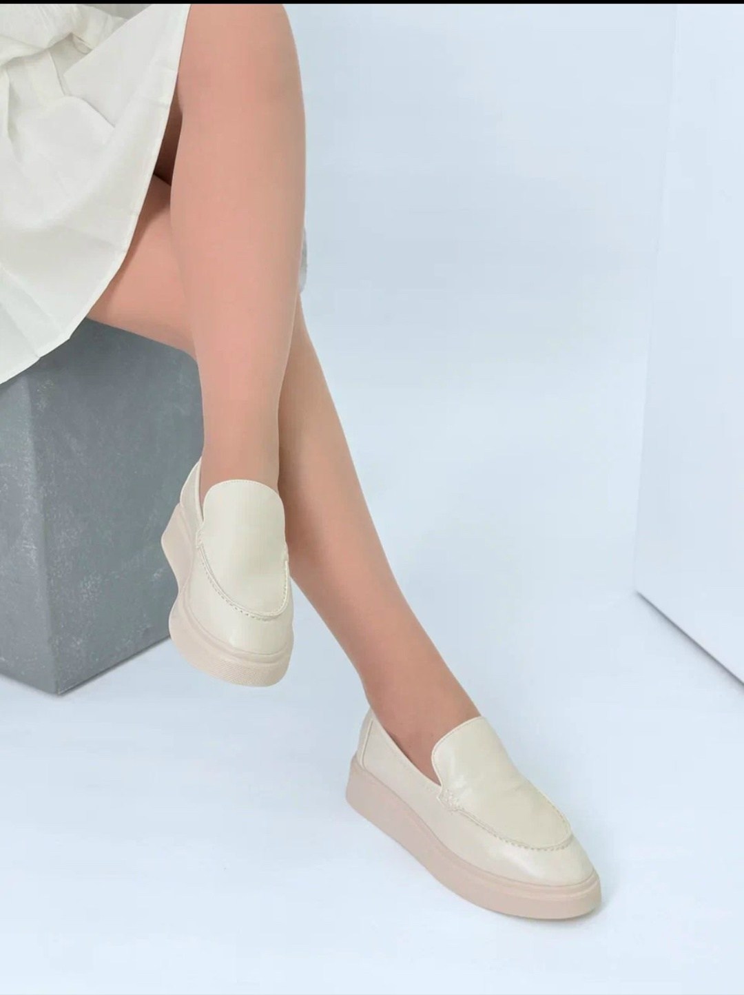 ,лоферы женские,лоферы бежевые,лоферы destra,мокасины лоферы