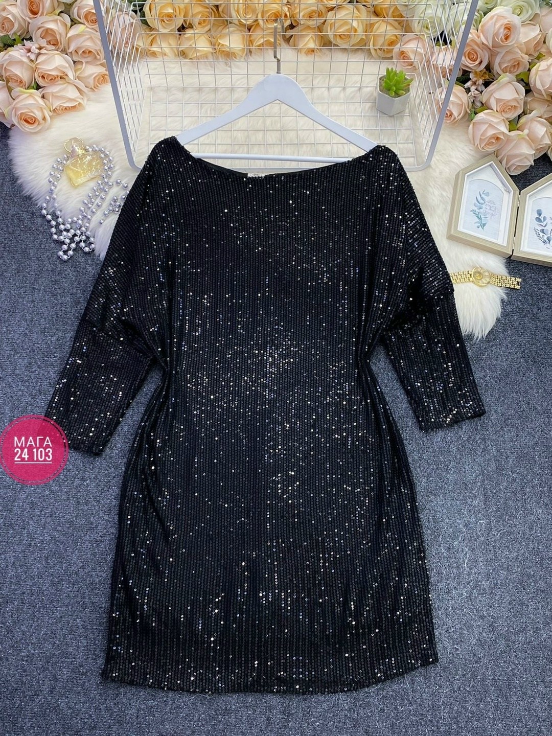 женское платье с блестками,женское серебристое платье с блестками,женское платье с пайетками,платье с пайетками,платье с блестками