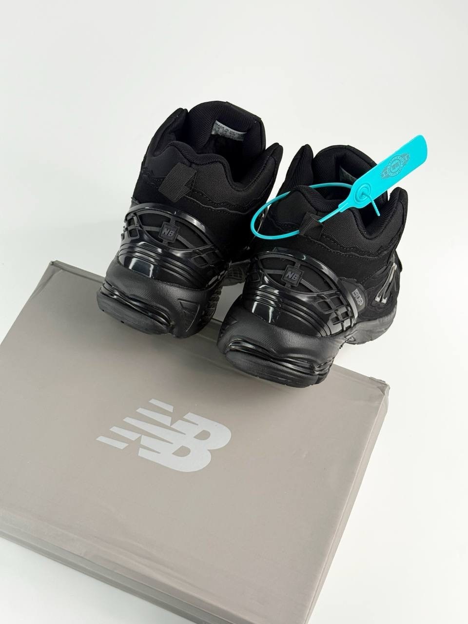 зимние кроссовки new balance 1906d mid,зимние кроссовки new balance,зимние кроссовки new balance 1906r mid,зимние кроссовки new balance 740 mid,кроссовки мужские зимние new balance