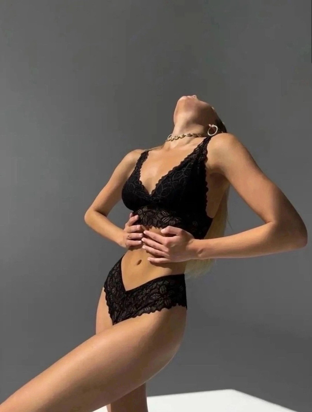 кружевной комплект нижнего белья,нижнее бельё для женщин кружевное комплект,нижнее белье комплекты,кружевной комплект нижнего белья цвет белый,нижнее белье кружевное комплект divoire