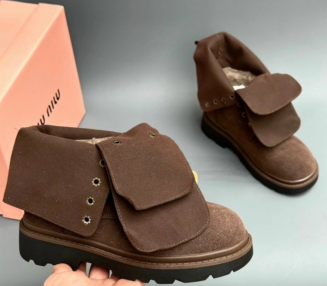 ботинки замшевые miu miu,ботинки miu miu,ботинки миу миу натуральные замшевые,ботинки miu miu зимние шоколадные,ботинки