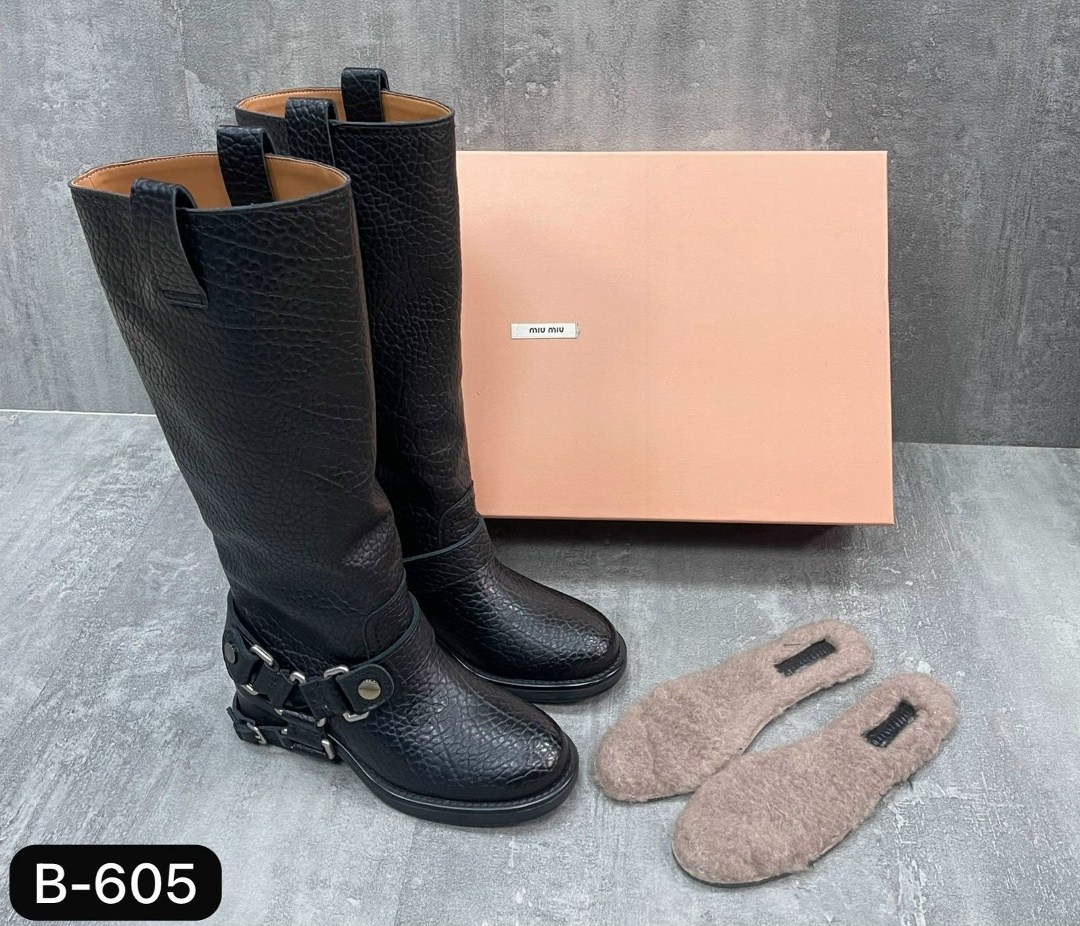 ,кожаные сапоги miu miu,женские сапоги,сапоги miu miu,сапоги