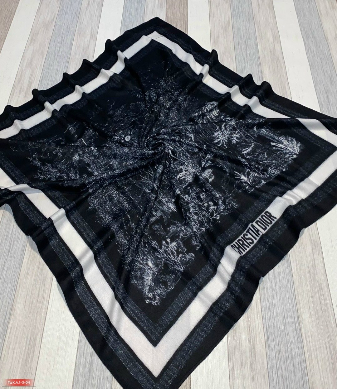 брендовый платок,платки диор,женские платки,шелковый платок,шарфы для женщин