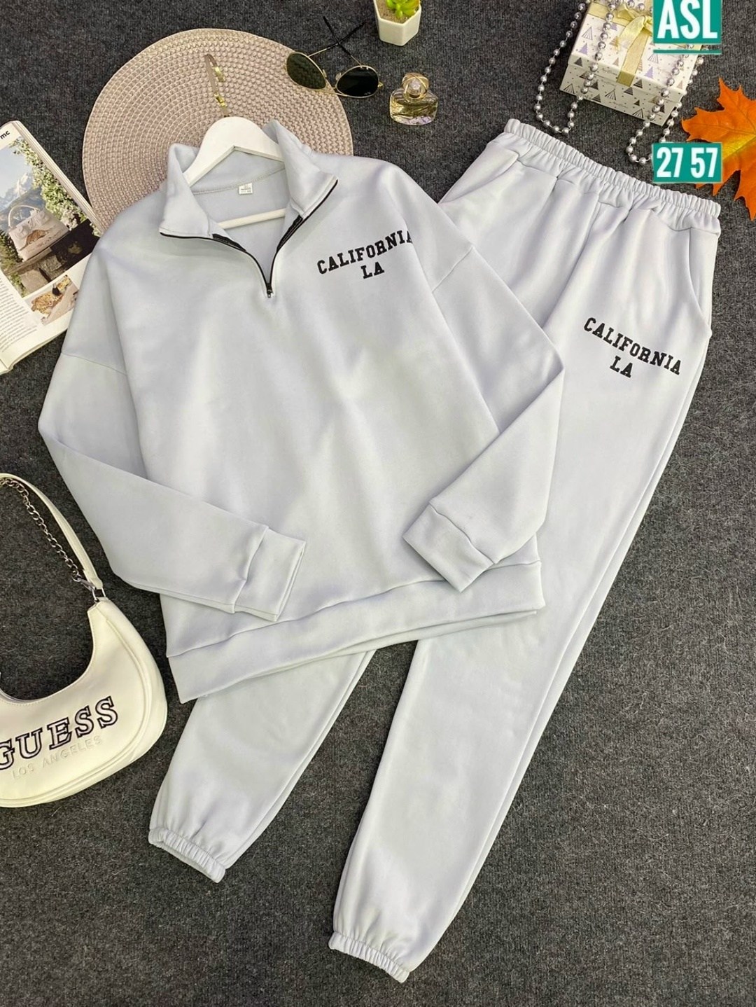 костюм на флисе,женский спортивный костюм на флисе,спортивные костюмы на флисе,женский спортивный костюм,костюм женский флисовый