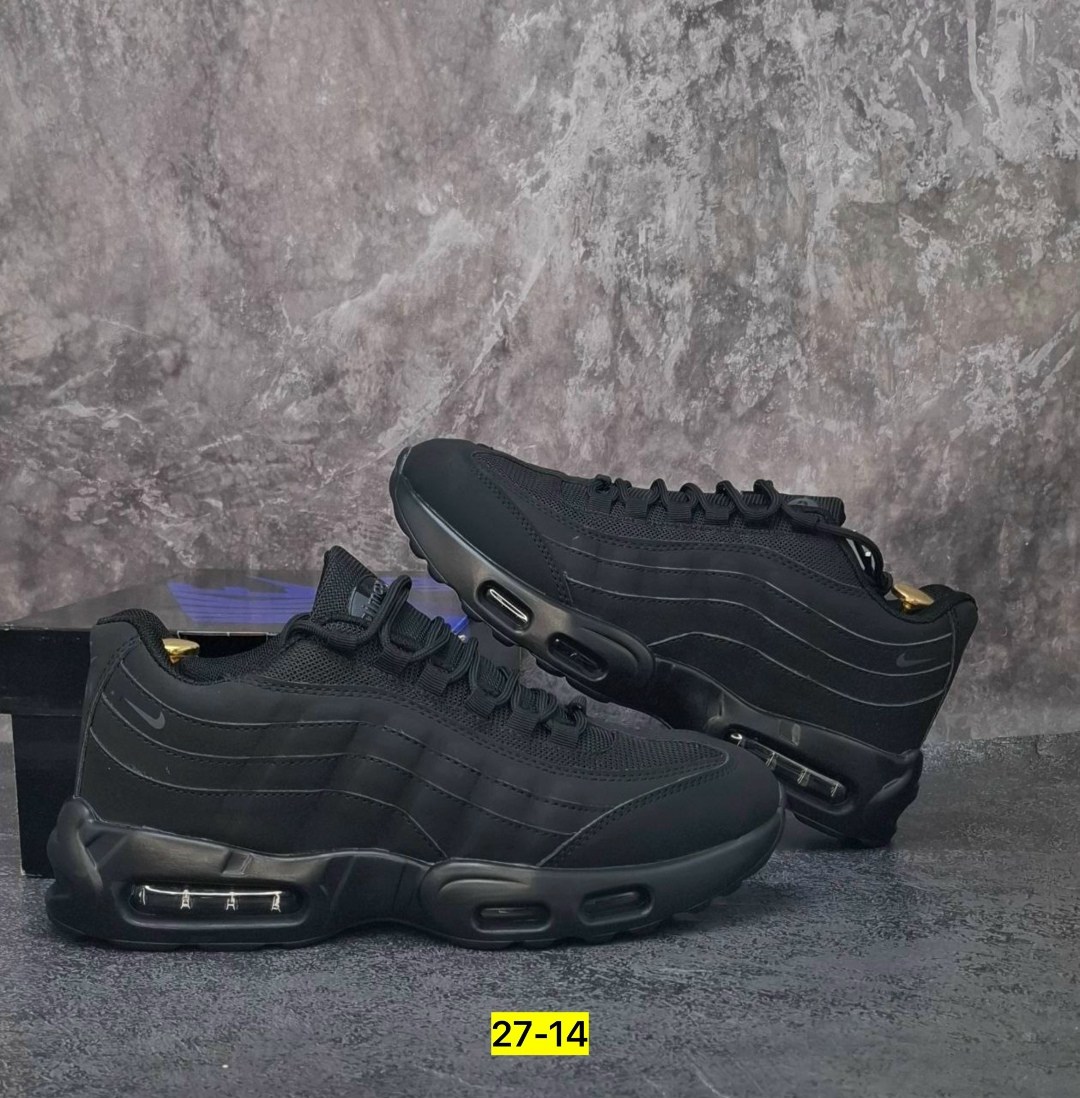 кроссовки nike air max 95,nike air max 95 triple black,nike air max 95,кроссовки,мужские кроссовки nike air max 95