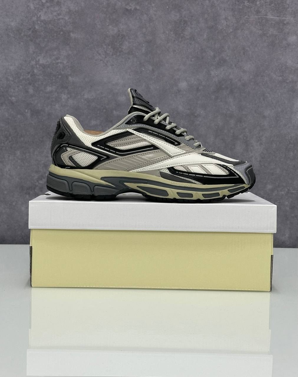 кроссовки reebok,кроссовки premier road ultra reebok серый,кроссовки reebok premier,reebok premier road,reebok premier road ultra - 40.5 / tonal grey reebok