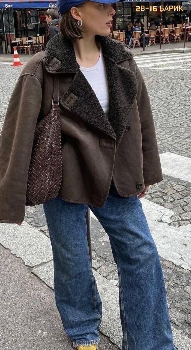 дубленка оверсайз,дубленка оверсайз женская,женская дубленка в стиле оверсайз,шоколадная дубленка оверсайз