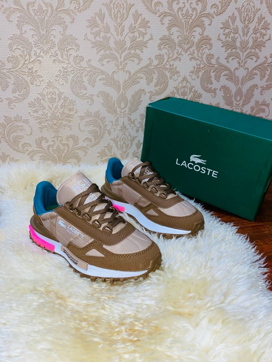 кроссовки lacoste,кроссовки женские lacoste elite active коричневый,кроссовки женские lacoste elite active спортивные дышащие,кроссовки для образа жизни женские низкие lacoste, цвет light brown/green,