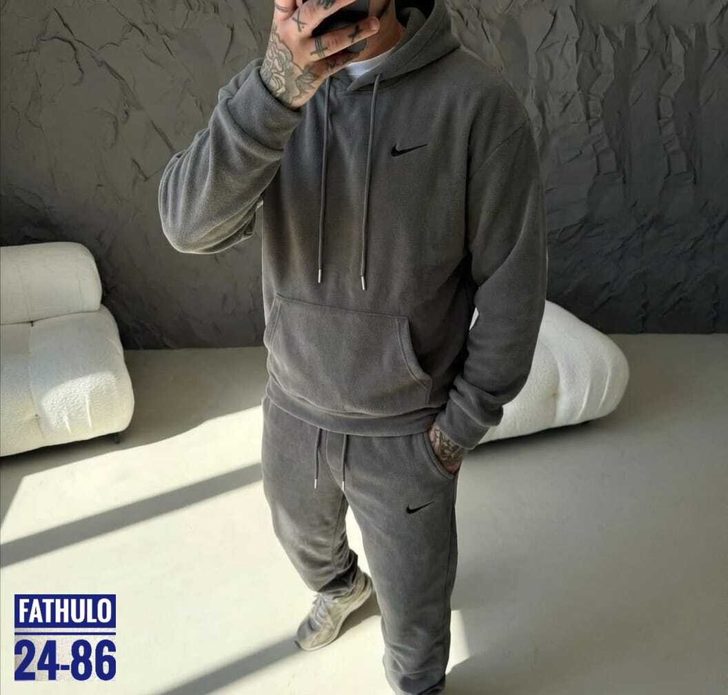 костюм на флисе,костюм на флисе мужской,костюм спортивный,спортивный костюм nike,спортивный костюм nike на флисе