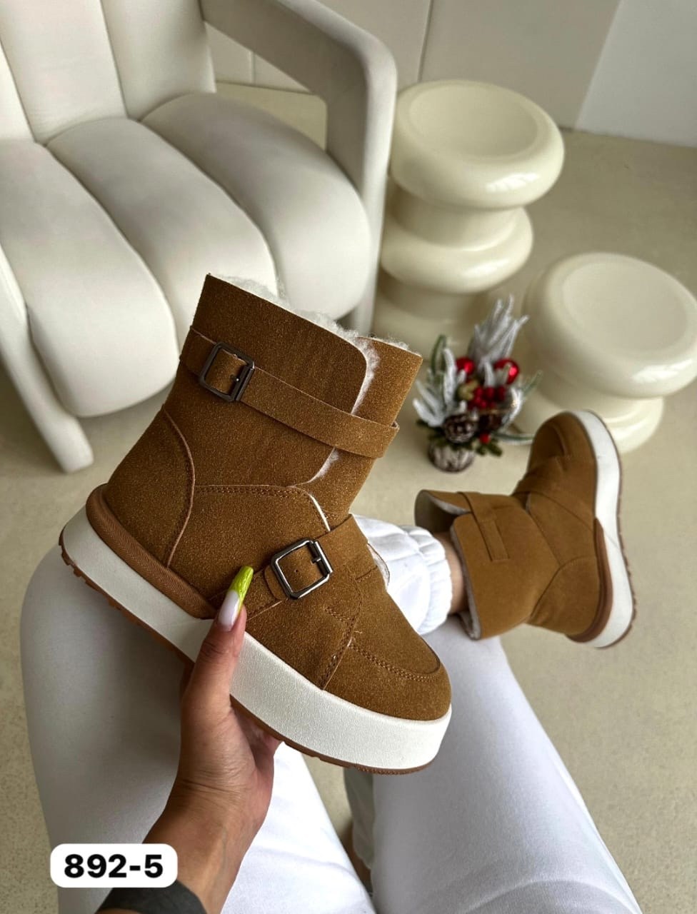 ботинка женские зимние,,зимняя женская ,женские угги,угги зимние женские