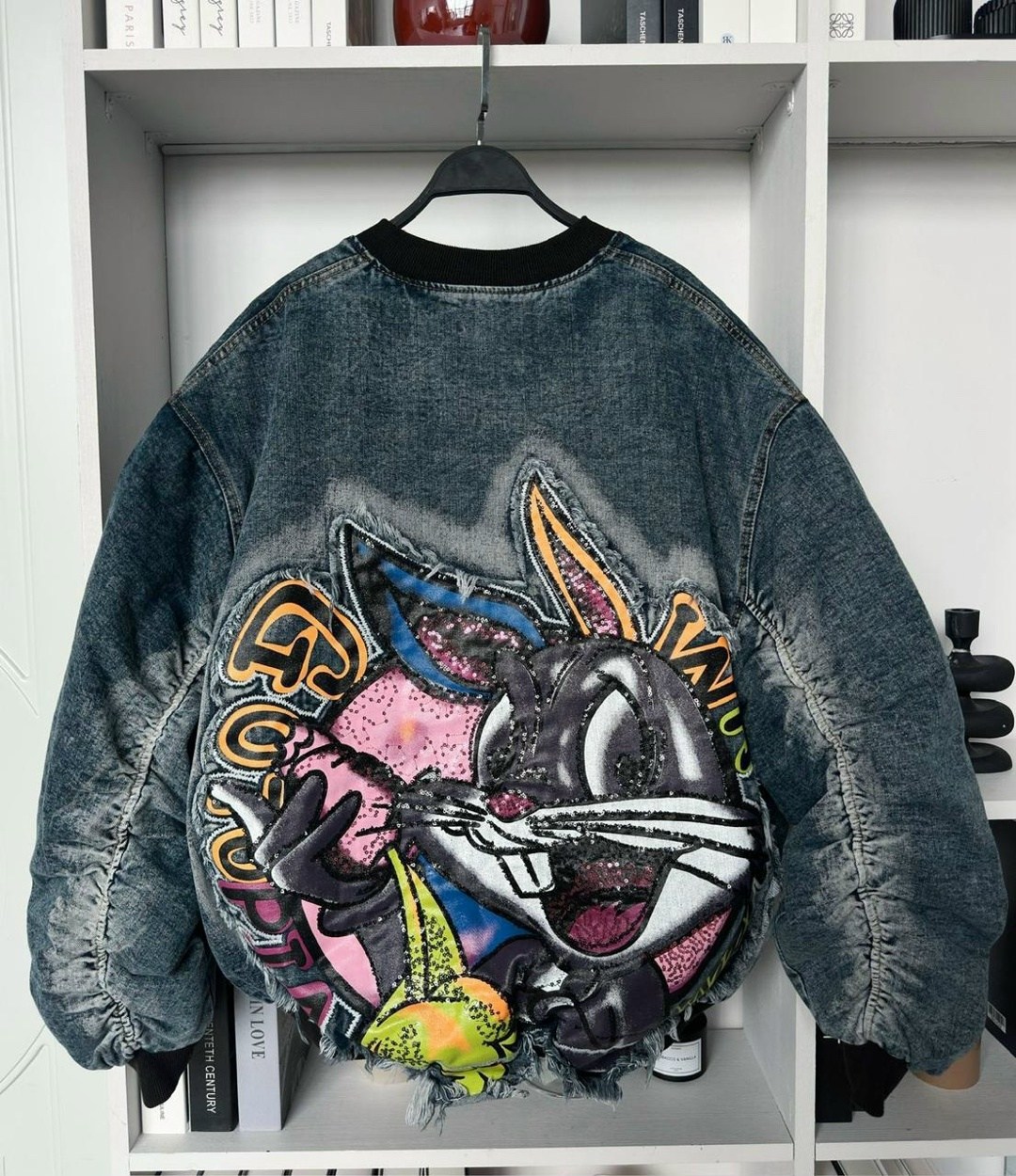 джинсовая куртка,джинсовые куртки женские,джинсовый бомбер,джинсовая куртка бомбер,модные джинсовые куртки