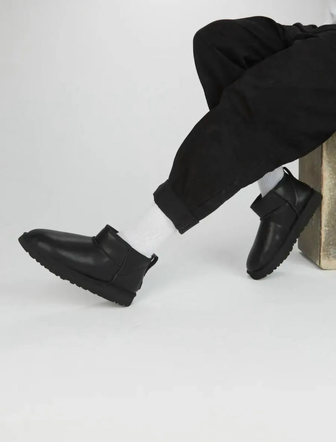 ,угги мужские,угги женские,черные угги,ugg classic ultra mini