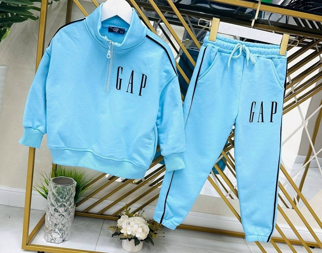 спортивный костюм gap,костюм на флисе,костюмы спортивные,костюмы спортивные детские,костюмы детские