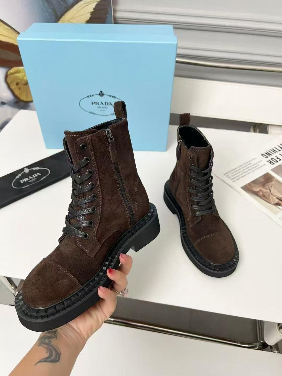 ботинки prada,,ботинки прада,ботинки женские,кожаные ботинки prada