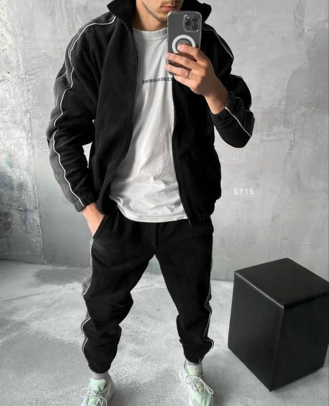 мужской спортивный костюм на флисе,флисовые костюмы,мужские спортивные костюмы,флисовый костюм мужской,спортивный костюм