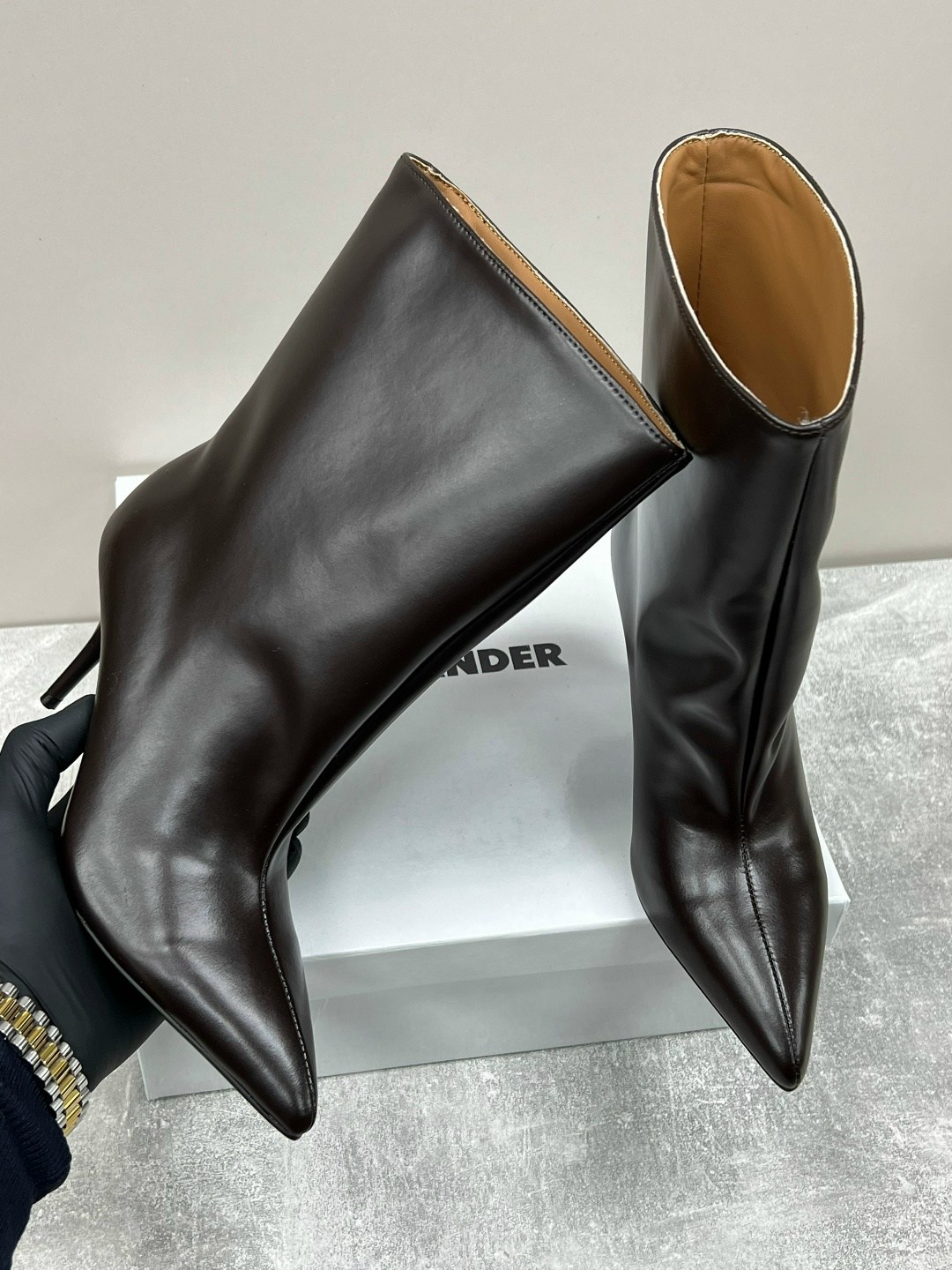 ,сапоги balenciaga,ботильоны женские,модные сапоги,кожаные ботильоны