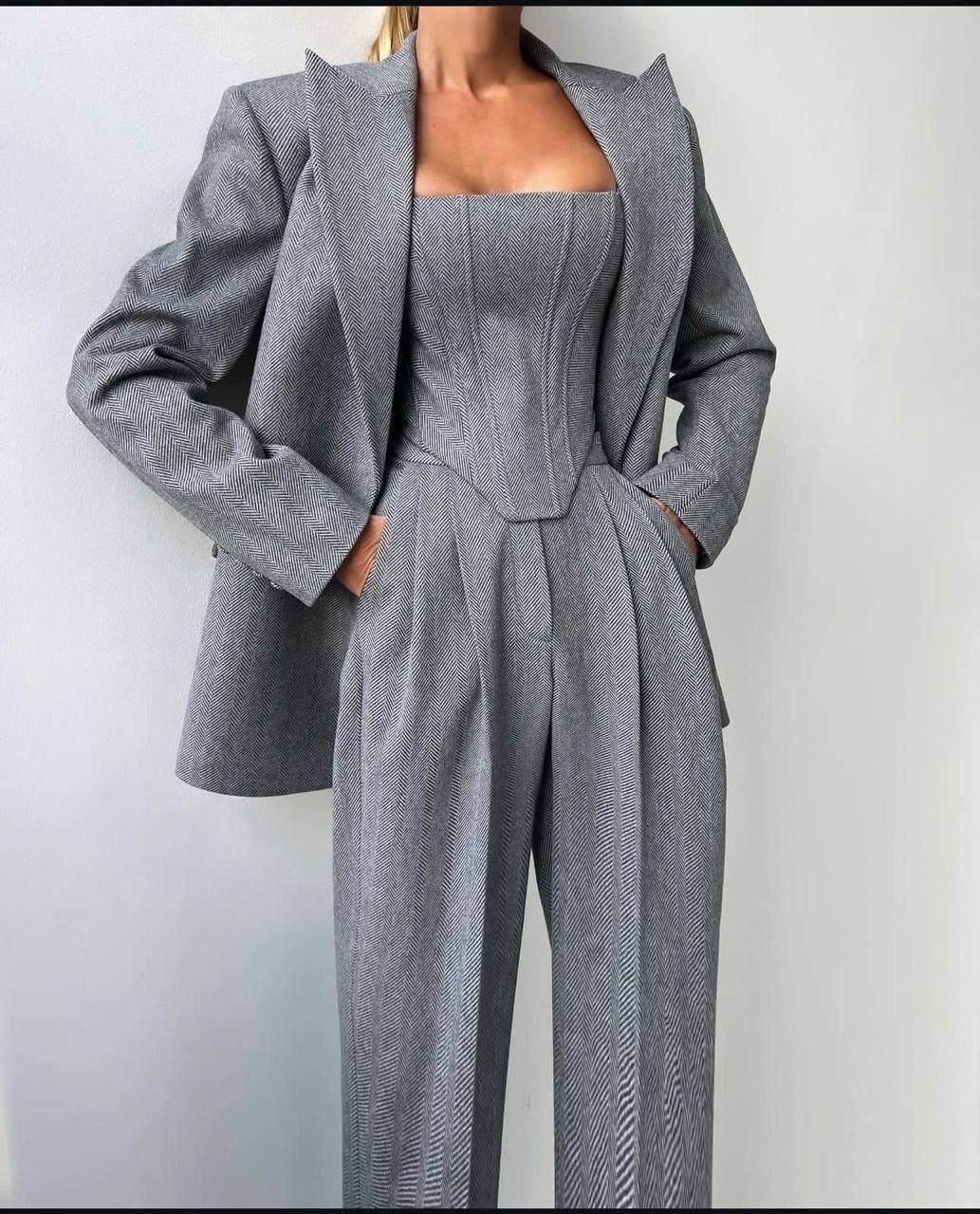 женские костюмы,костюмы брючные,брючные костюмы женские,костюм тройка женский,модный женский брючный костюм комплект из трех предметов с корсетом и широкими брюками