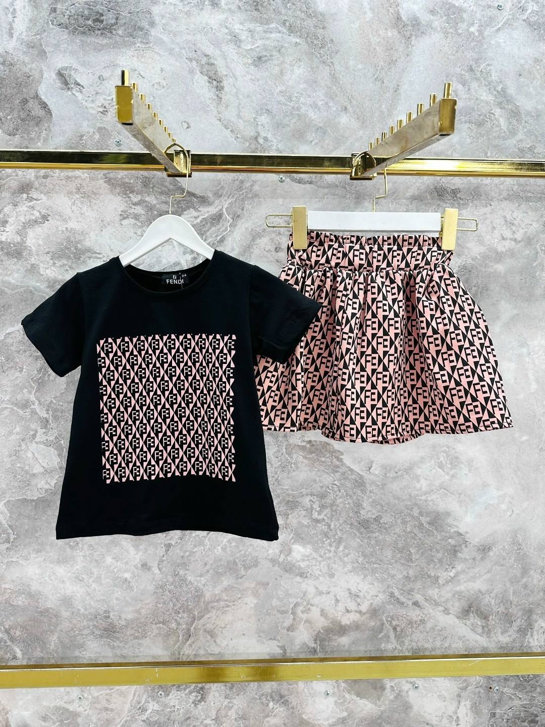 одежда комплект, диор,одежда для девочки,футболки комплект,костюм диор