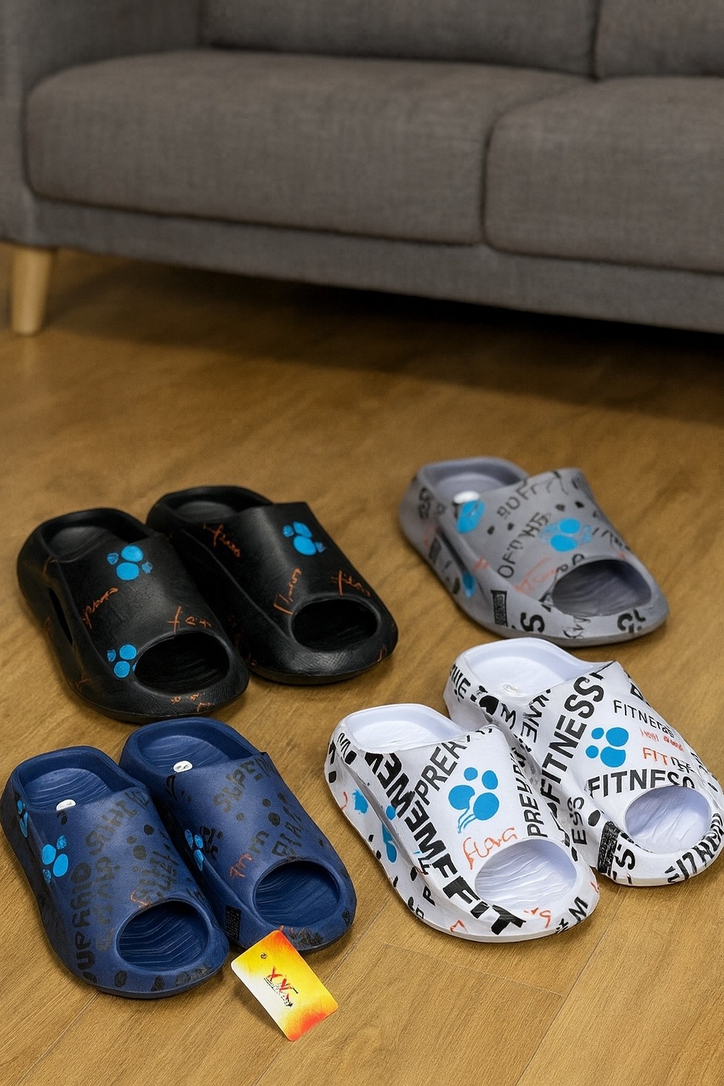 мужские шлепанцы,тапочки модные,летние тапочки,тапочки для дома,шлепанцы женские