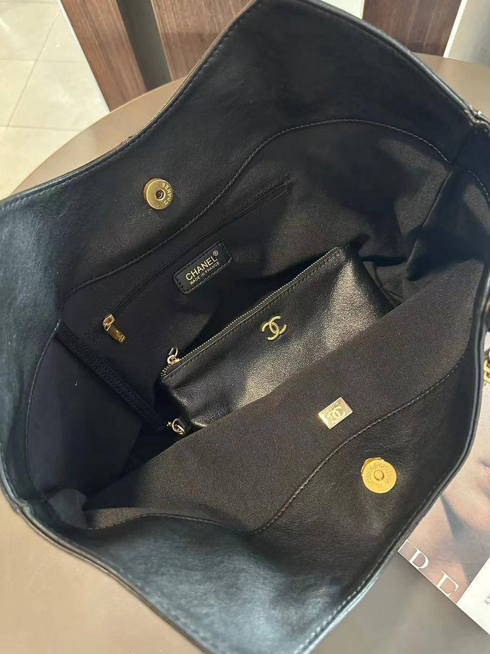 женская сумка chanel,сумка chanel,сумка шоппер шанель,женская черная кожаная сумка chanel shopping bag,брендовые сумочки