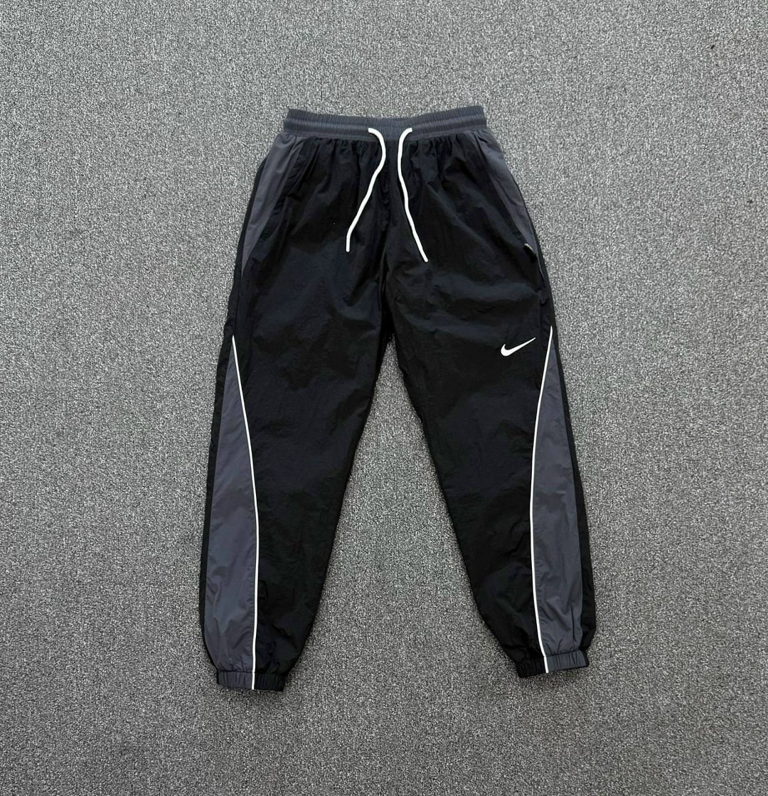 спортивные штаны nike,штаны nike,спортивные штаны мужские nike,спортивные брюки на флисе плащёвка,штаны спортивные