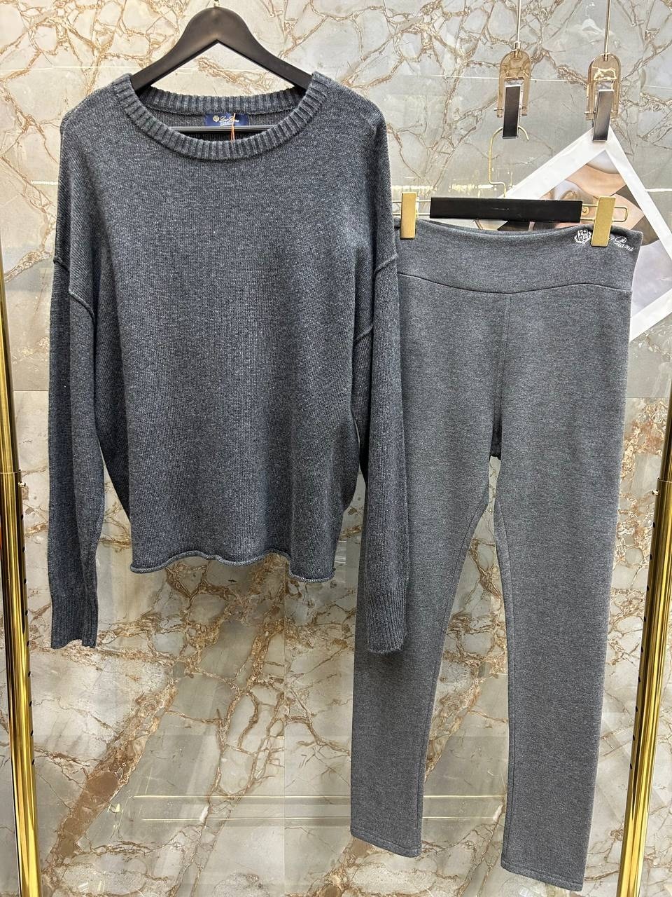 кашемировый костюм brunello cucinelli,трикотажный костюм,кашемировый костюм,костюм brunello cucinelli,костюм вязаный