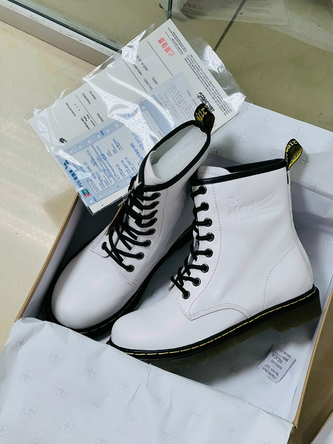 ,ботинки dr martens,ботинки dr,ботинки женские,ботинки доктор мартинс белые