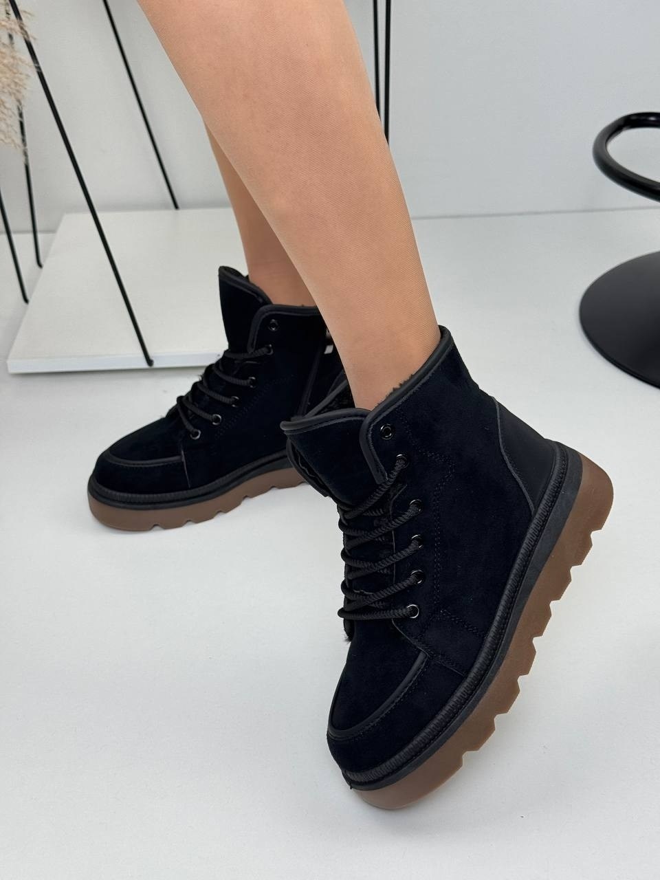 зимние короткие ботинки замшевые кабlook,зимние ботинки женские,зимние ботинки замшевые угги высокие на платформе obba,,ботинки женские зимние замшевые