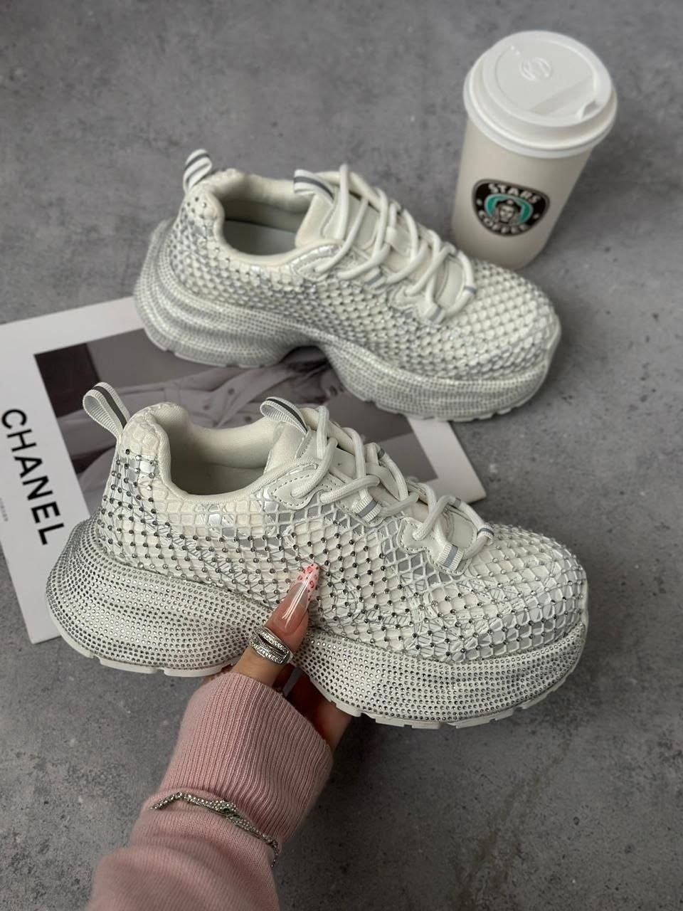 женские кроссовки,кроссовки со стразами,модные кроссовки,кроссовки,блестящие кроссовки