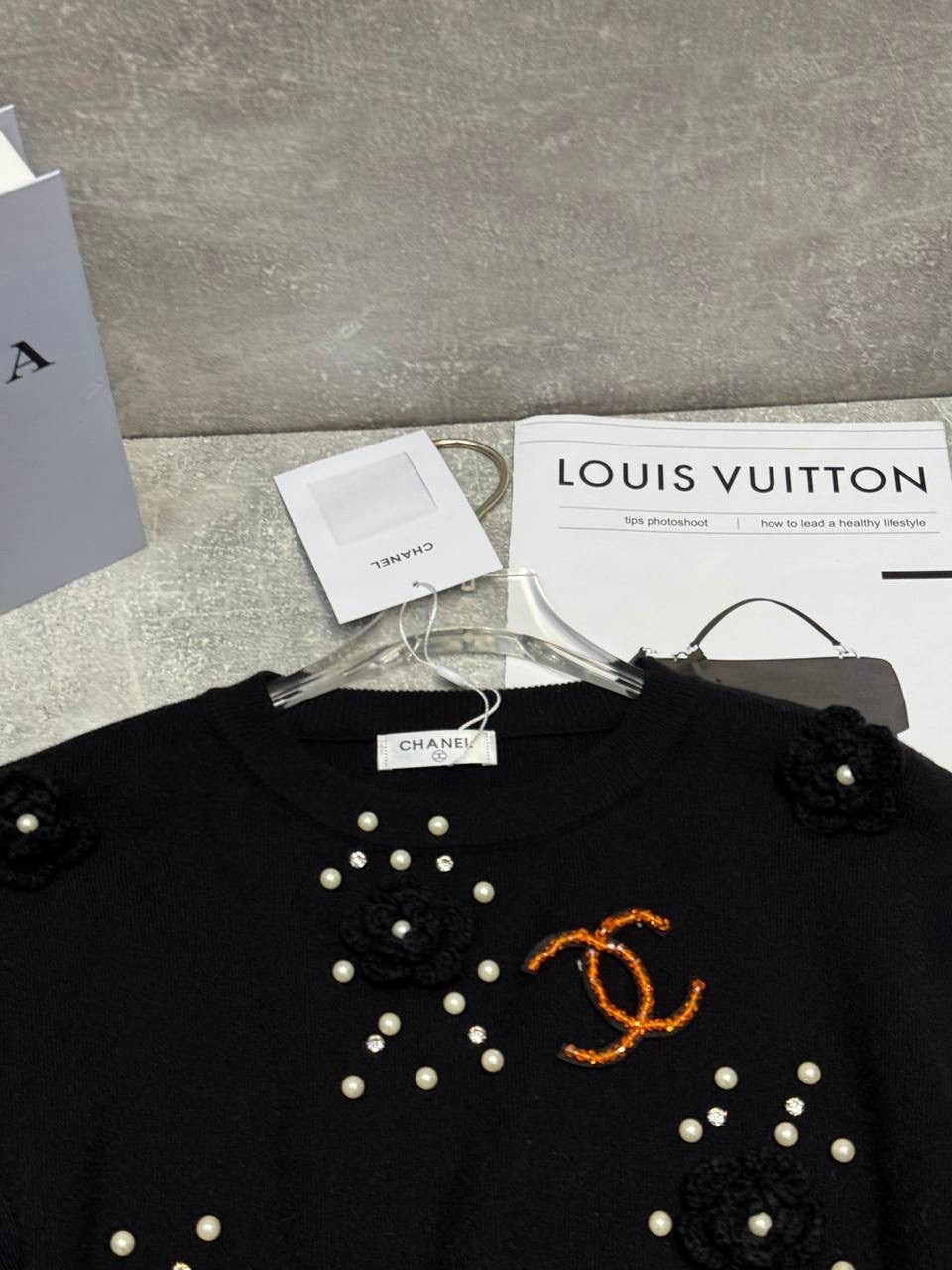 женская кофта,кофта кардиган,шанель кардиган,кардиган chanel,кофточка со стразами