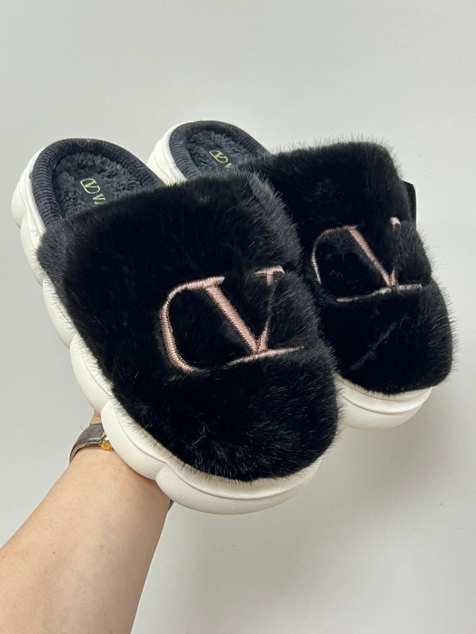 тапочки женские,тапочки модные,тапки женские,,домашние тапочки