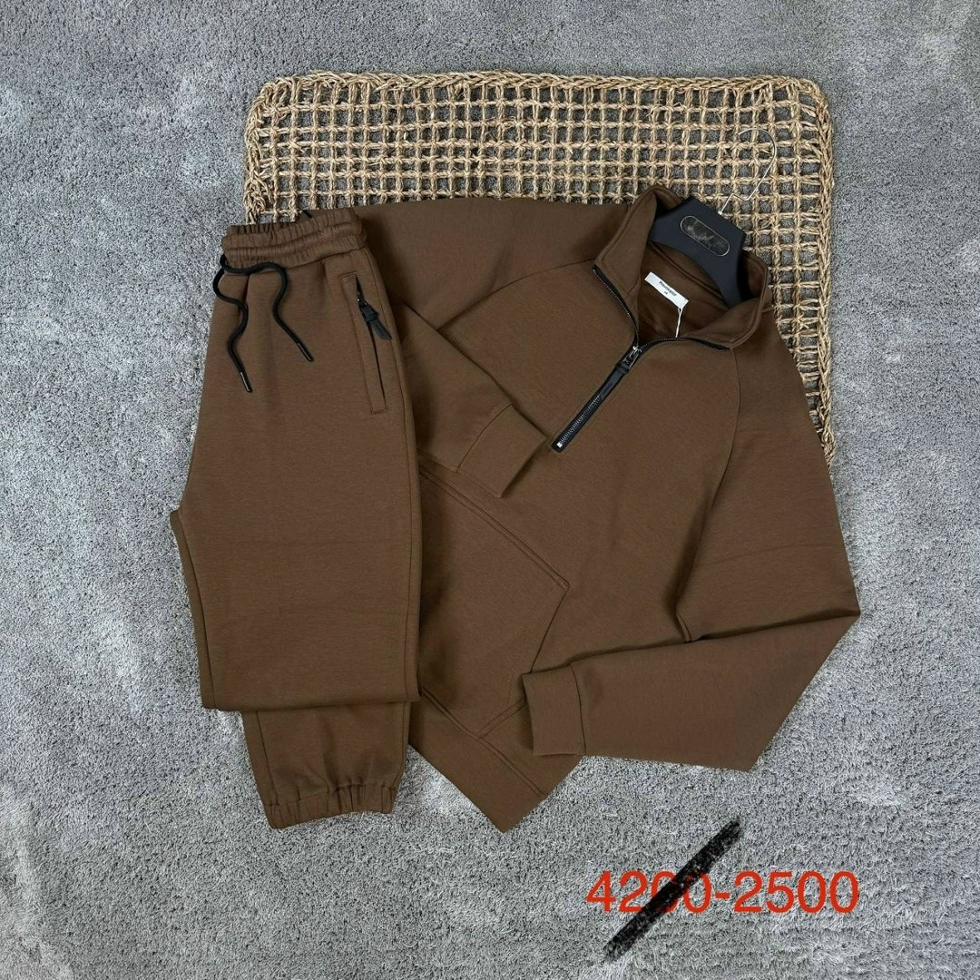 спортивный костюм brunello cucinelli,костюм спортивный,мужские спортивные костюмы,brunello cucinelli костюм,мужская мода