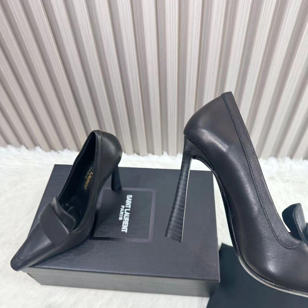 туфли yves saint laurent,saint laurent туфли,,туфли женские,туфли ив сен лоран с каблуком логотипом