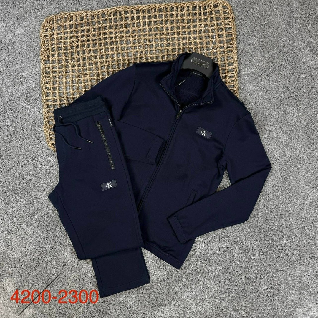 спортивный костюм brunello cucinelli,мужской спортивный костюм,спортивный костюм,спортивный костюм stefano ricci,спортивный костюм loro piana