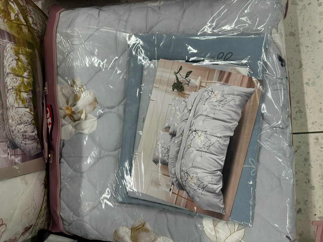 стеганое одеяло,матрас,матрац,покрывала,чехлы для матрасов