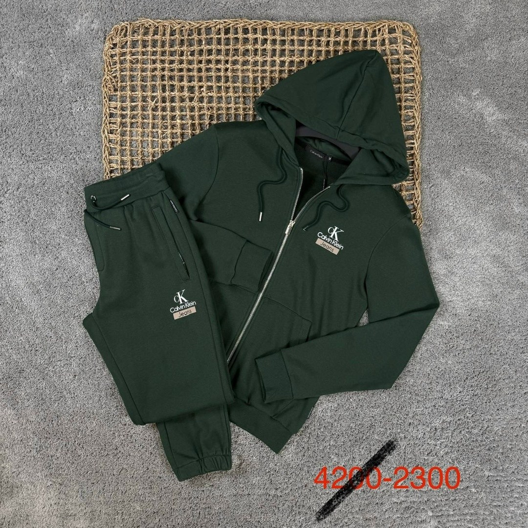 спортивный костюм brunello cucinelli,мужской спортивный костюм,спортивный костюм,спортивный костюм stefano ricci,спортивный костюм loro piana