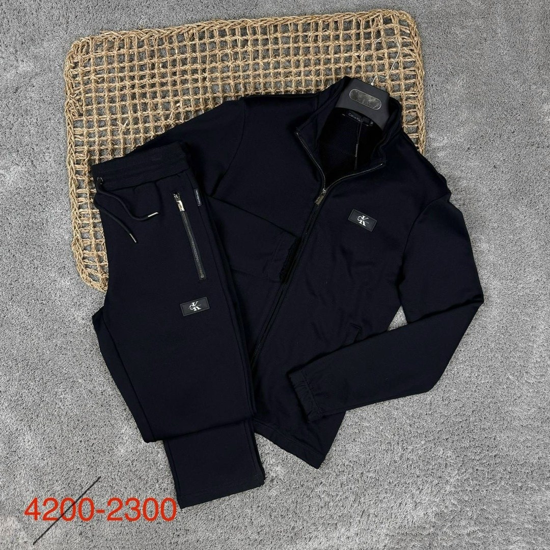 спортивный костюм brunello cucinelli,мужской спортивный костюм,спортивный костюм,спортивный костюм stefano ricci,спортивный костюм loro piana