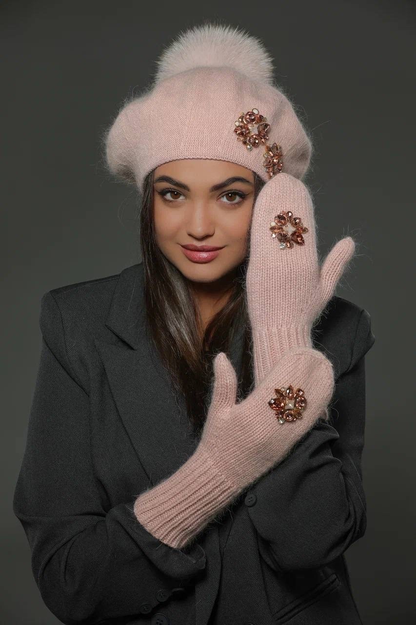 комплект шапок,шапка платок,шапочка,женская шапка,варежки женские