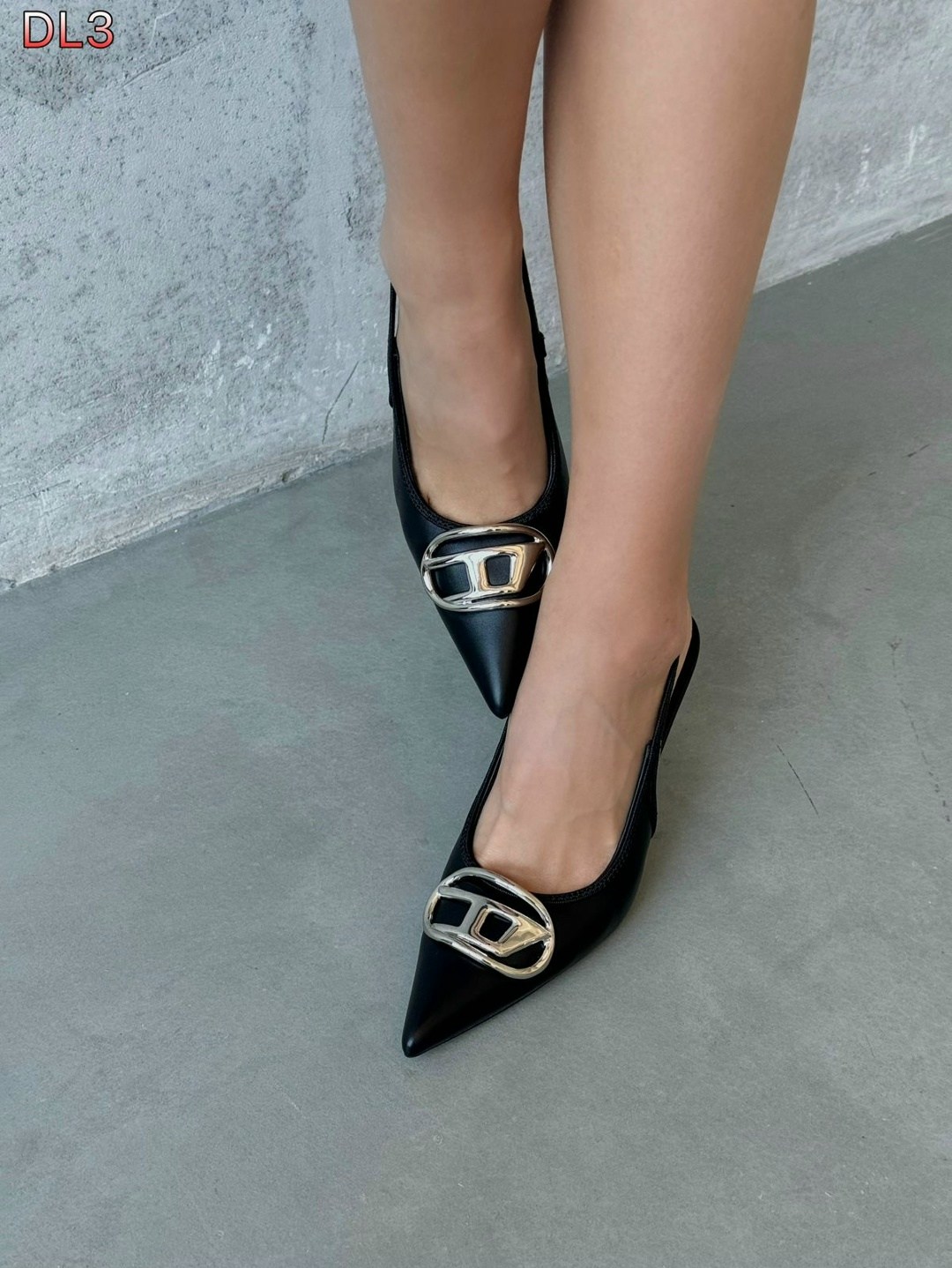 девушка,модельные позы,позы моделей,фотосессия модельные позы,фотосессия