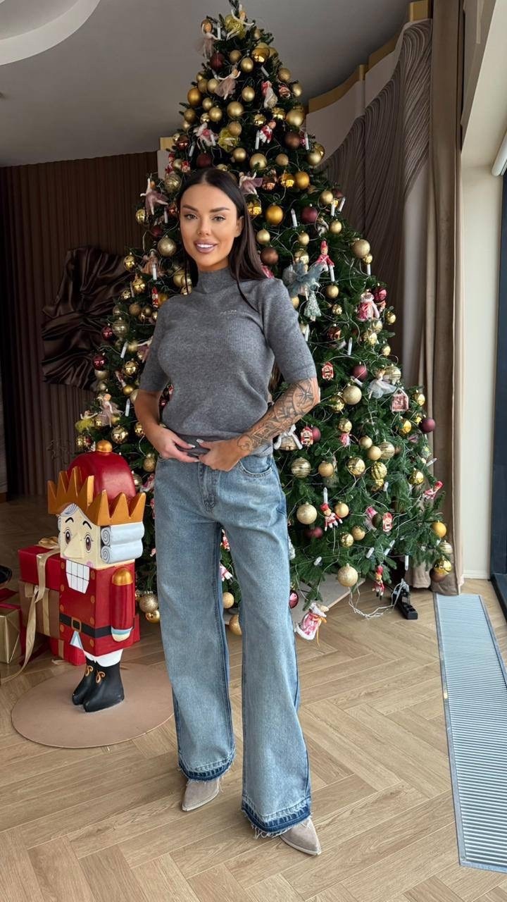 джинсы стиль,женская кофта,стильные джинсы,джинсы женские,нарядная водолазка