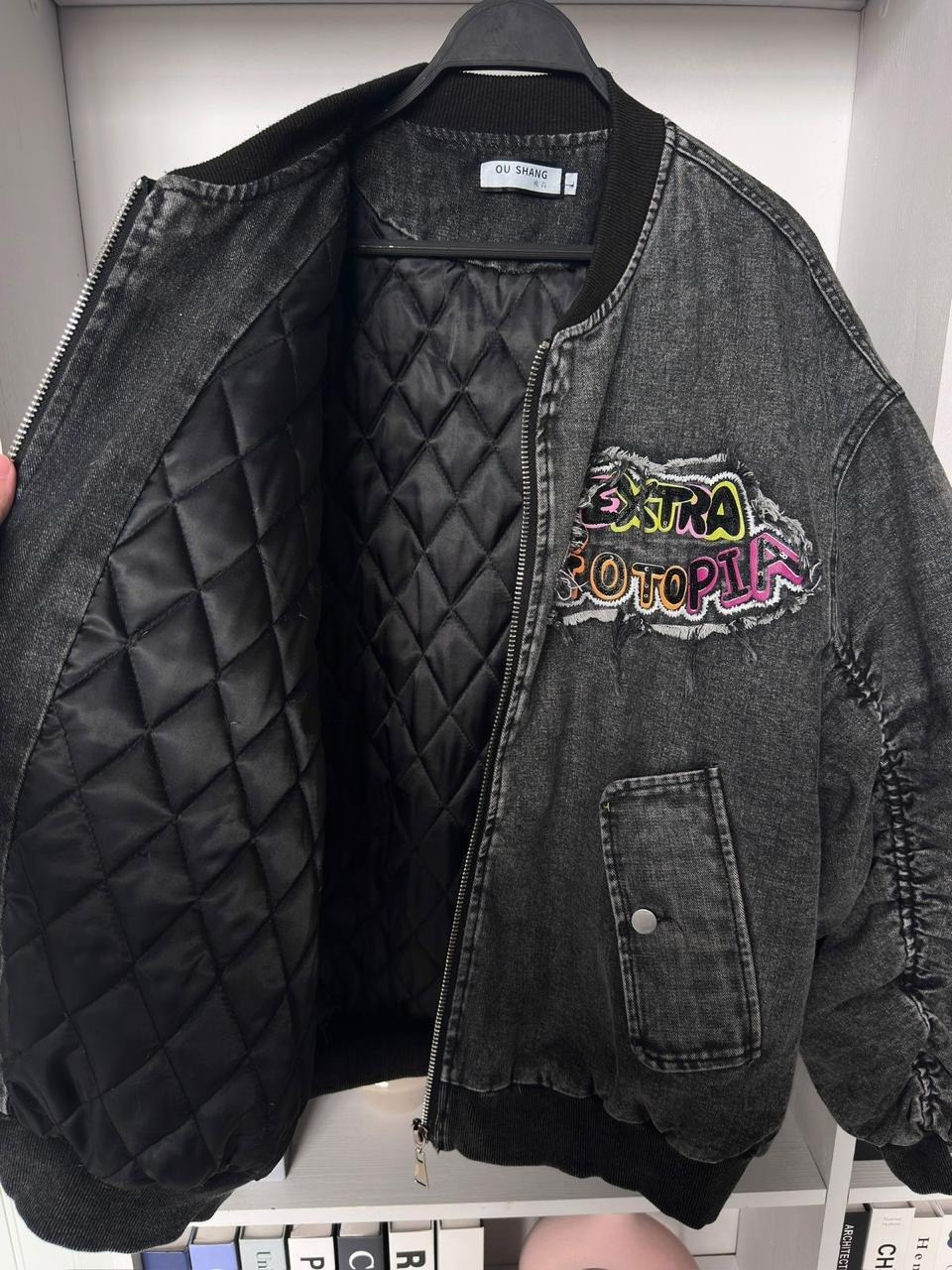 куртка джинсовая,джинсовый бомбер,куртка бомбер женская,куртка бомбер,модная куртка