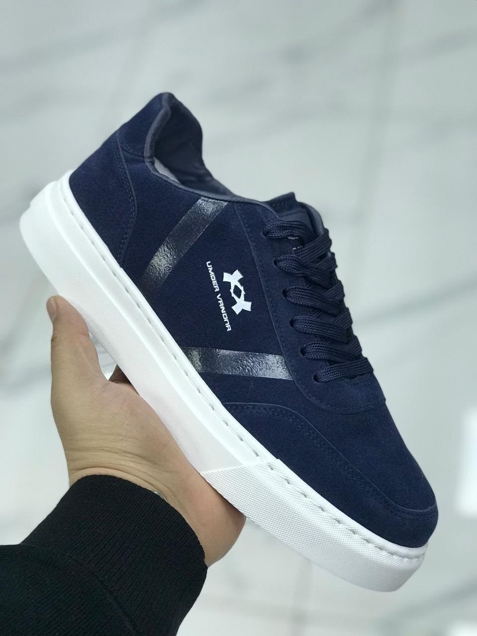 ,кеды мужские,обуви,мужская  кроссовки,черные мужские кроссовки