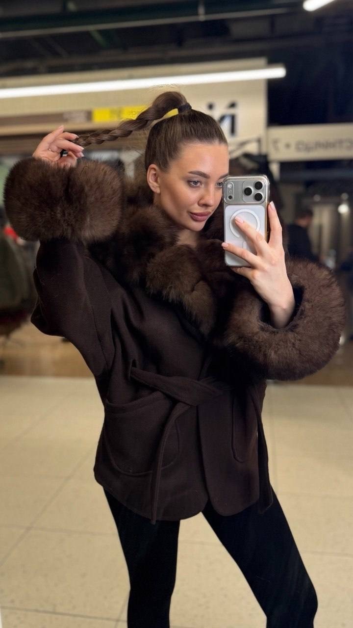 пальто с мехом,кашемировое пальто (пончо) с мехом финского песца,кашемировое пальто с мехом песца,пальто с натуральным мехом,пальто с мехом песца