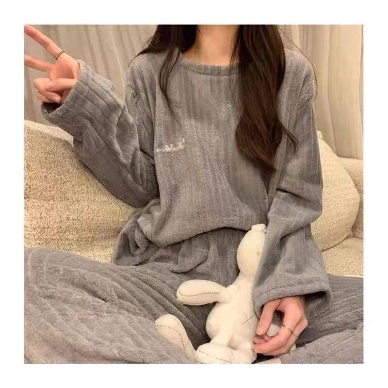 пижама теплая женская,теплая пижама женская флисовая,махровая пижама,теплая пижама,плюшевая пижама женская